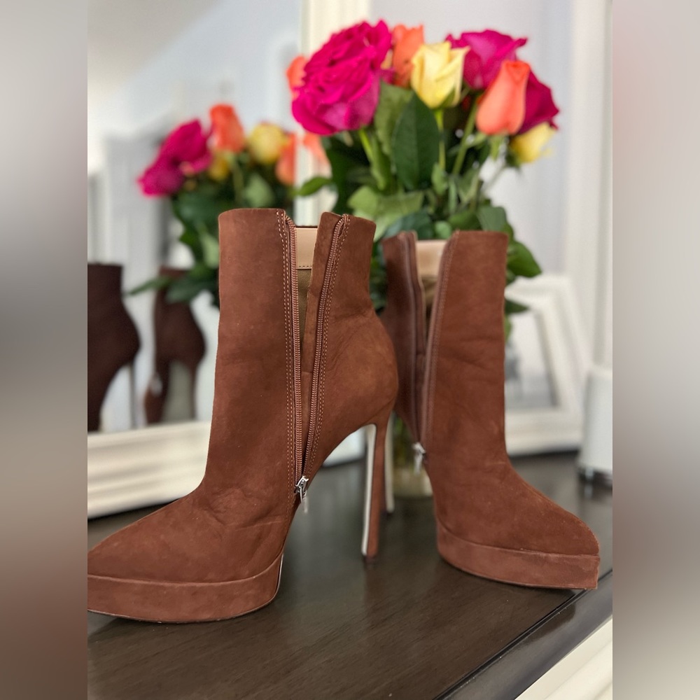 Steve Madden boots - Picture 3 of 5